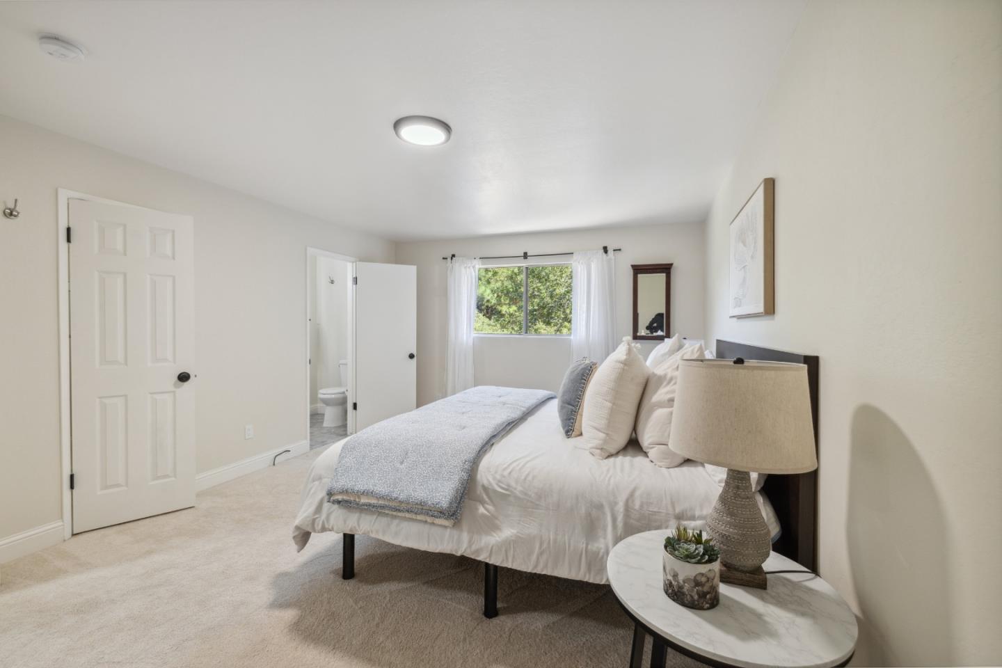 Detail Gallery Image 12 of 23 For 121 Blueberry Dr, Scotts Valley,  CA 95066 - 3 Beds | 2 Baths