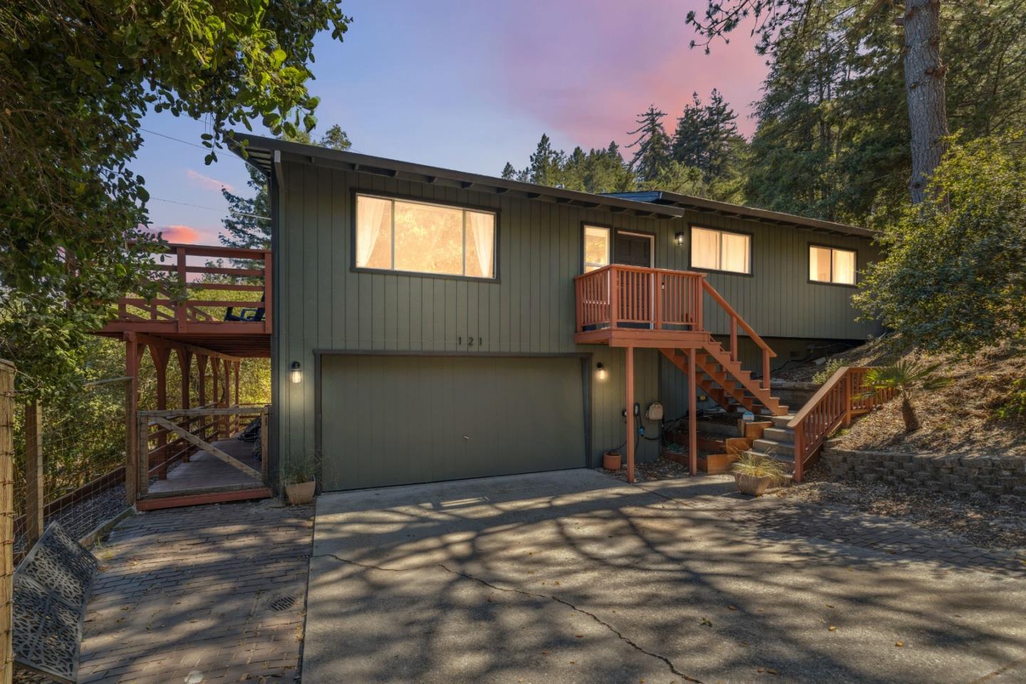 Detail Gallery Image 19 of 23 For 121 Blueberry Dr, Scotts Valley,  CA 95066 - 3 Beds | 2 Baths