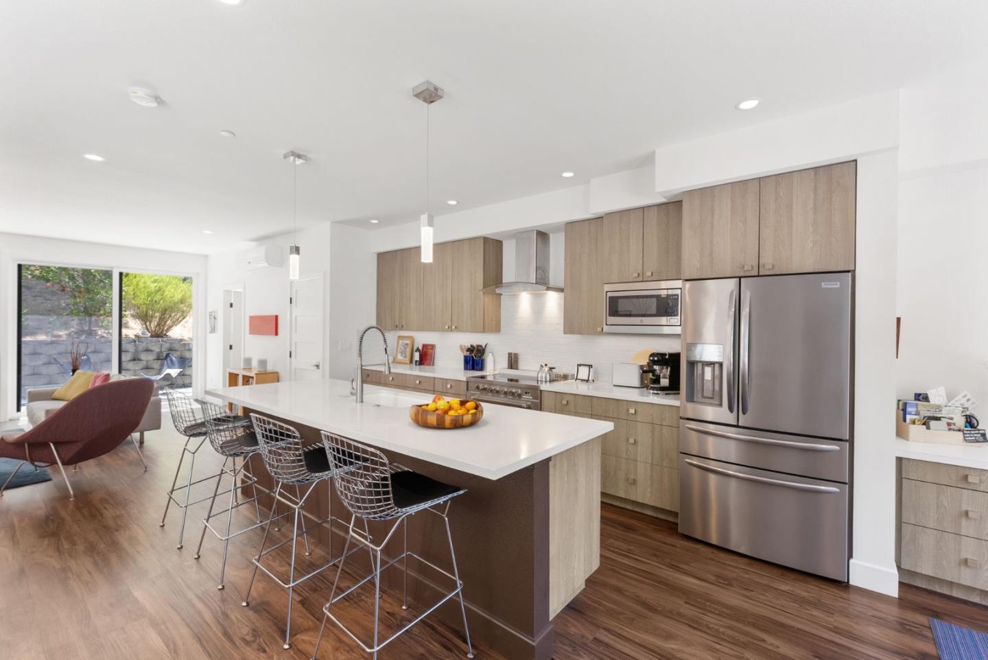 Detail Gallery Image 11 of 50 For 304 Thomas Ter, Scotts Valley,  CA 95066 - 3 Beds | 2/1 Baths