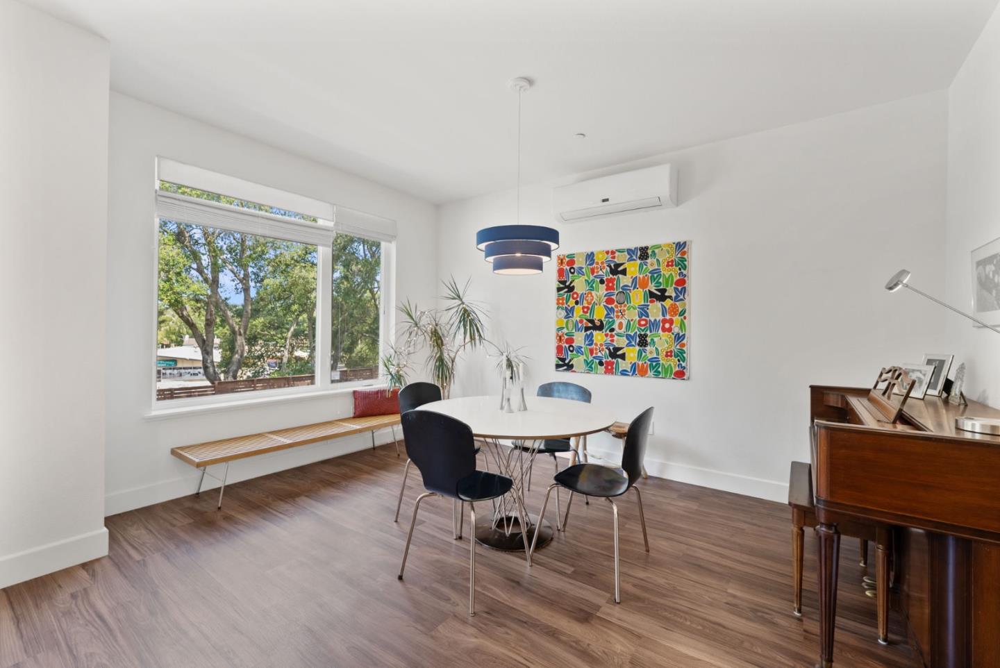 Detail Gallery Image 14 of 50 For 304 Thomas Ter, Scotts Valley,  CA 95066 - 3 Beds | 2/1 Baths