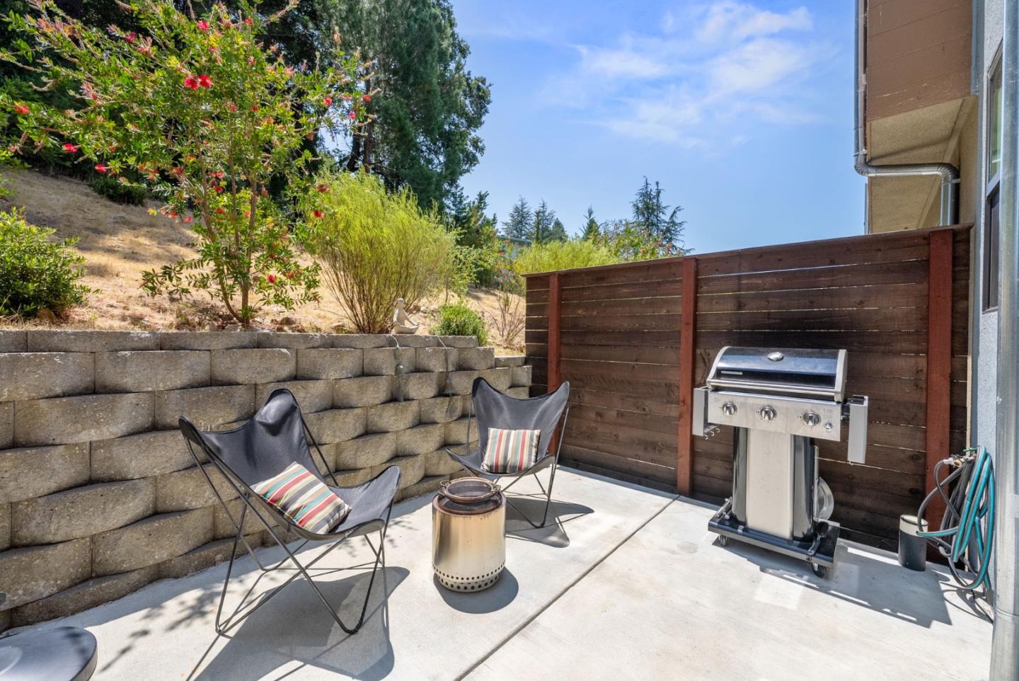 Detail Gallery Image 37 of 50 For 304 Thomas Ter, Scotts Valley,  CA 95066 - 3 Beds | 2/1 Baths