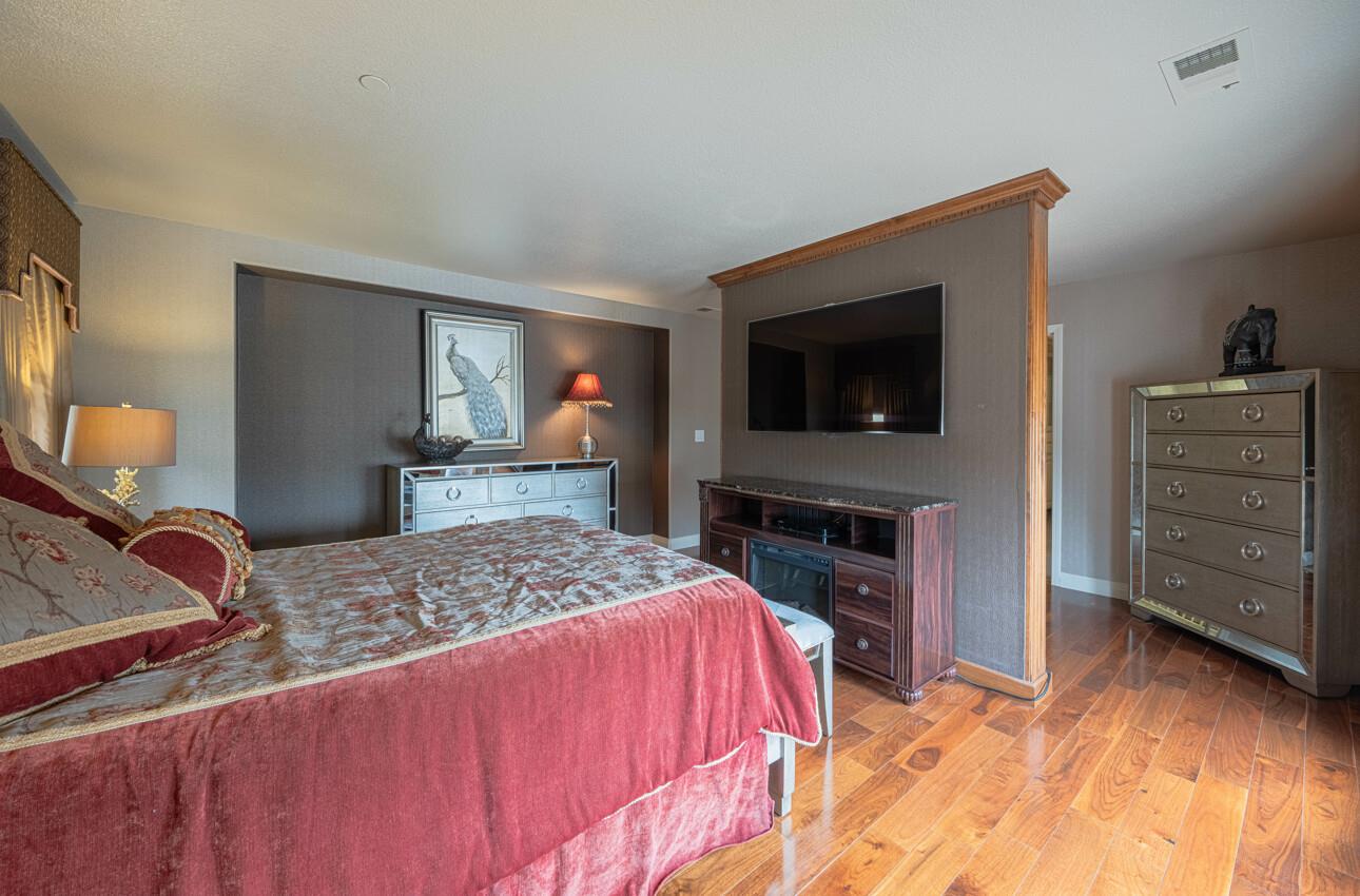 Detail Gallery Image 37 of 56 For 225 Tuscany Ave, Greenfield,  CA 93927 - 4 Beds | 3 Baths
