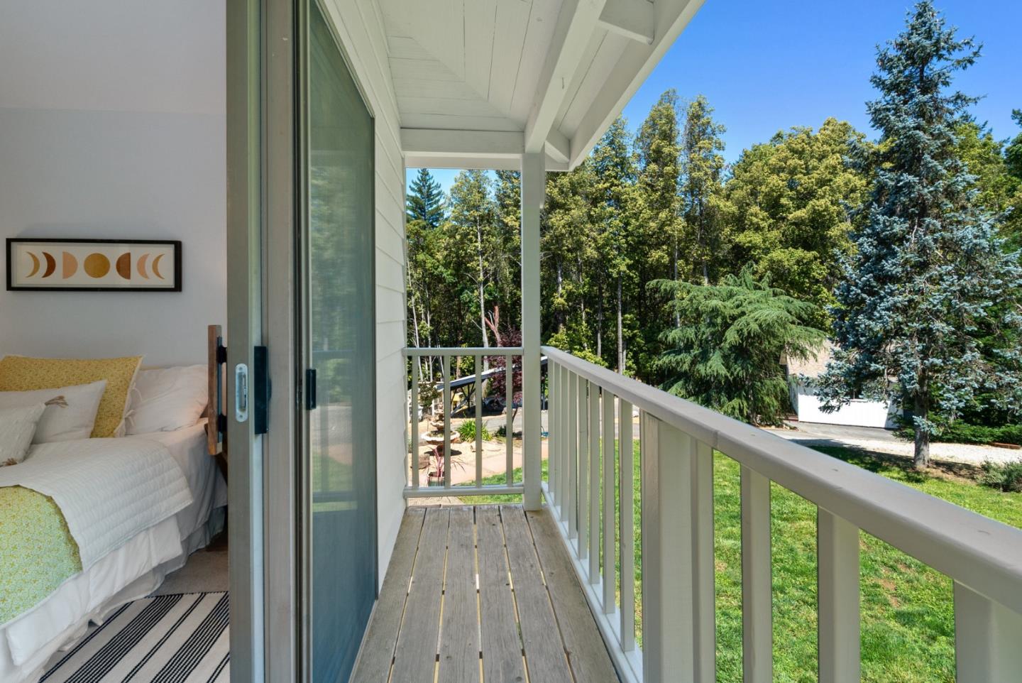 Detail Gallery Image 31 of 83 For 335 Wild Iris Ln, Santa Cruz,  CA 95060 - 3 Beds | 2/1 Baths