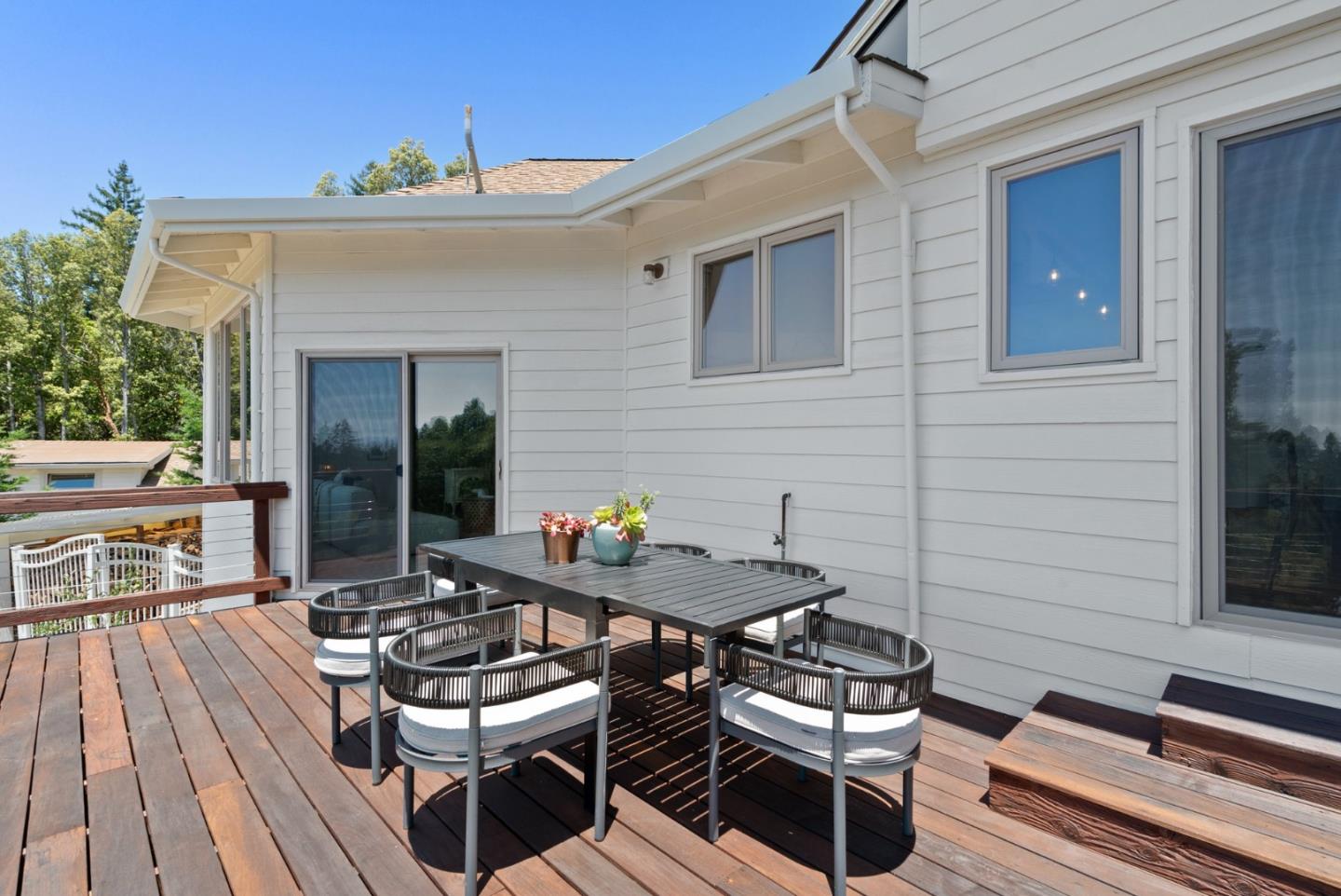 Detail Gallery Image 34 of 83 For 335 Wild Iris Ln, Santa Cruz,  CA 95060 - 3 Beds | 2/1 Baths