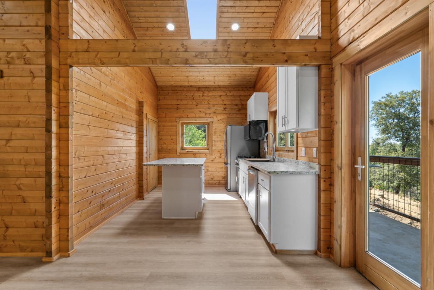 Detail Gallery Image 52 of 83 For 335 Wild Iris Ln, Santa Cruz,  CA 95060 - 3 Beds | 2/1 Baths