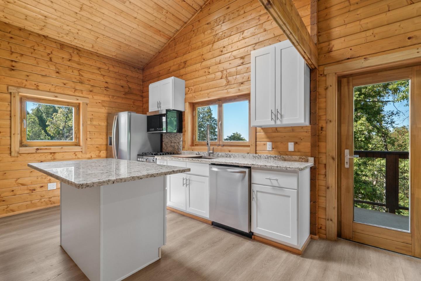 Detail Gallery Image 54 of 83 For 335 Wild Iris Ln, Santa Cruz,  CA 95060 - 3 Beds | 2/1 Baths