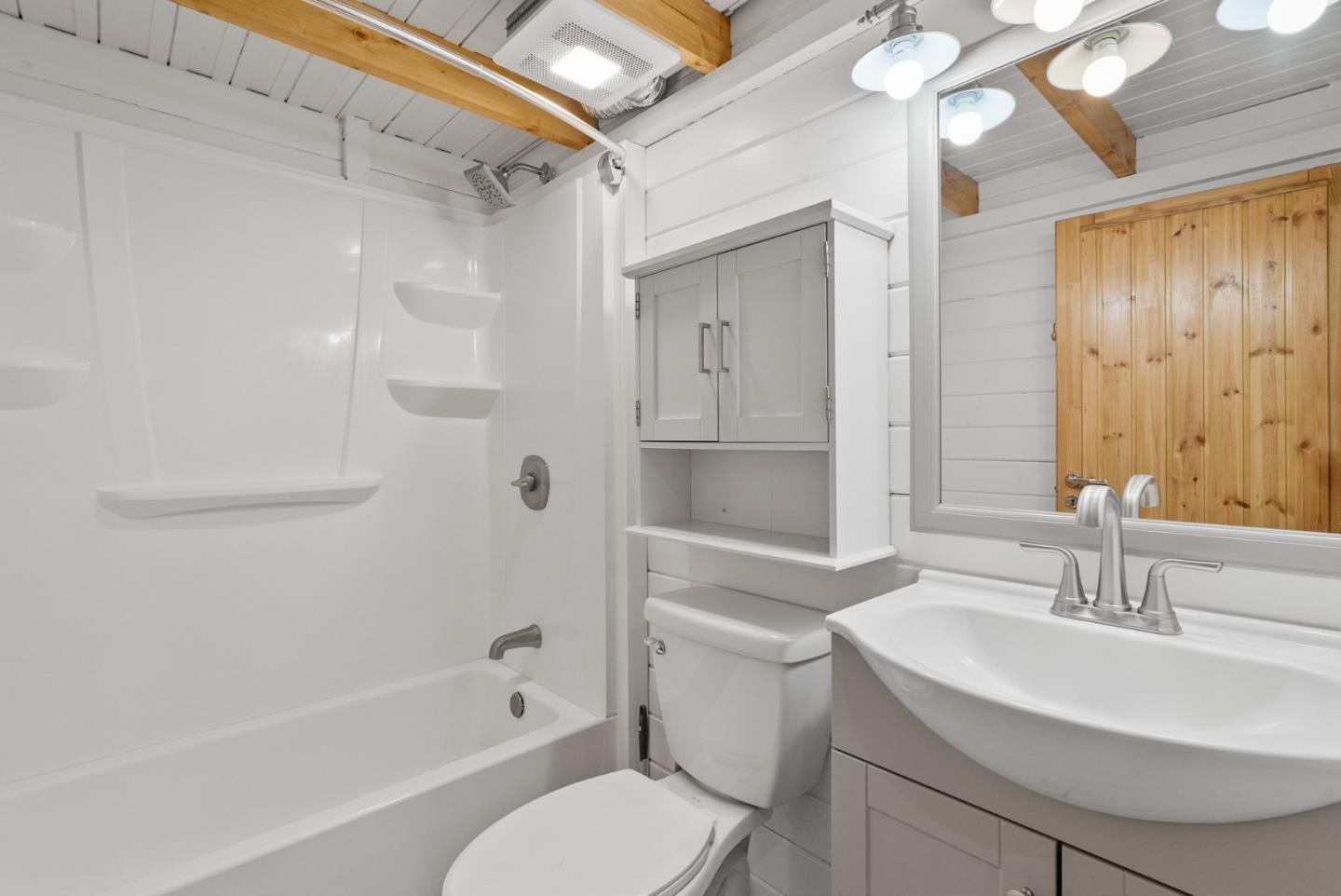 Detail Gallery Image 57 of 83 For 335 Wild Iris Ln, Santa Cruz,  CA 95060 - 3 Beds | 2/1 Baths