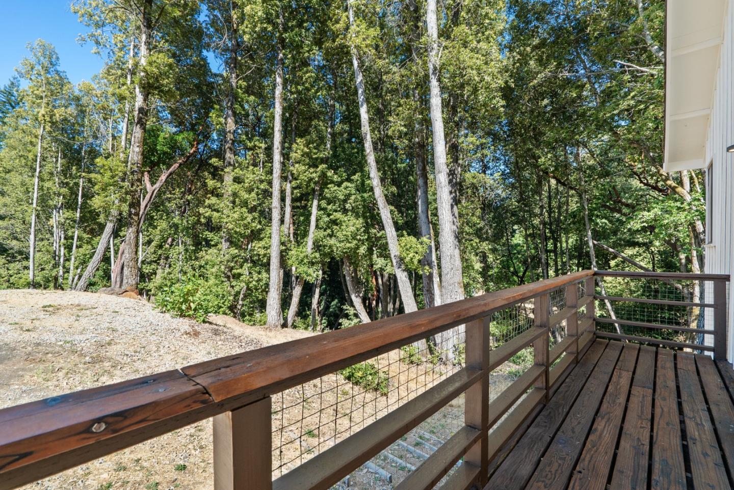Detail Gallery Image 62 of 83 For 335 Wild Iris Ln, Santa Cruz,  CA 95060 - 3 Beds | 2/1 Baths