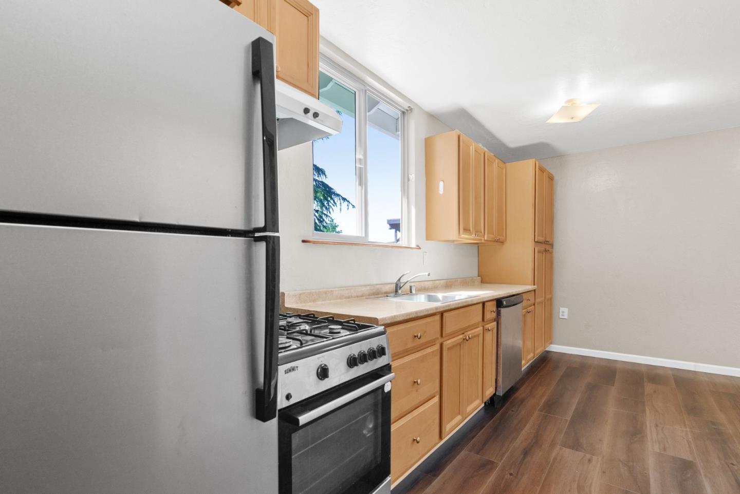 Detail Gallery Image 68 of 83 For 335 Wild Iris Ln, Santa Cruz,  CA 95060 - 3 Beds | 2/1 Baths