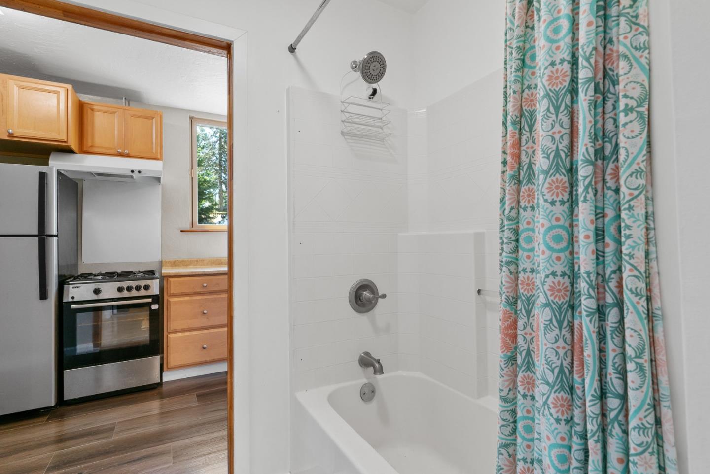 Detail Gallery Image 70 of 83 For 335 Wild Iris Ln, Santa Cruz,  CA 95060 - 3 Beds | 2/1 Baths