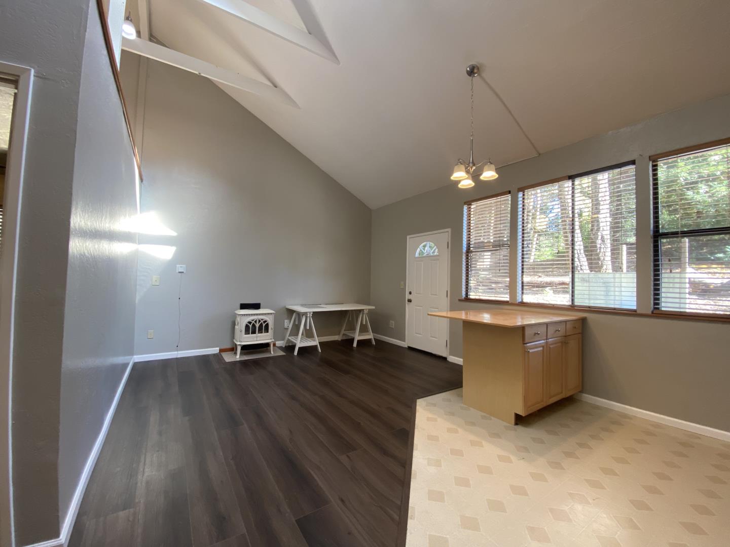 Detail Gallery Image 78 of 83 For 335 Wild Iris Ln, Santa Cruz,  CA 95060 - 3 Beds | 2/1 Baths