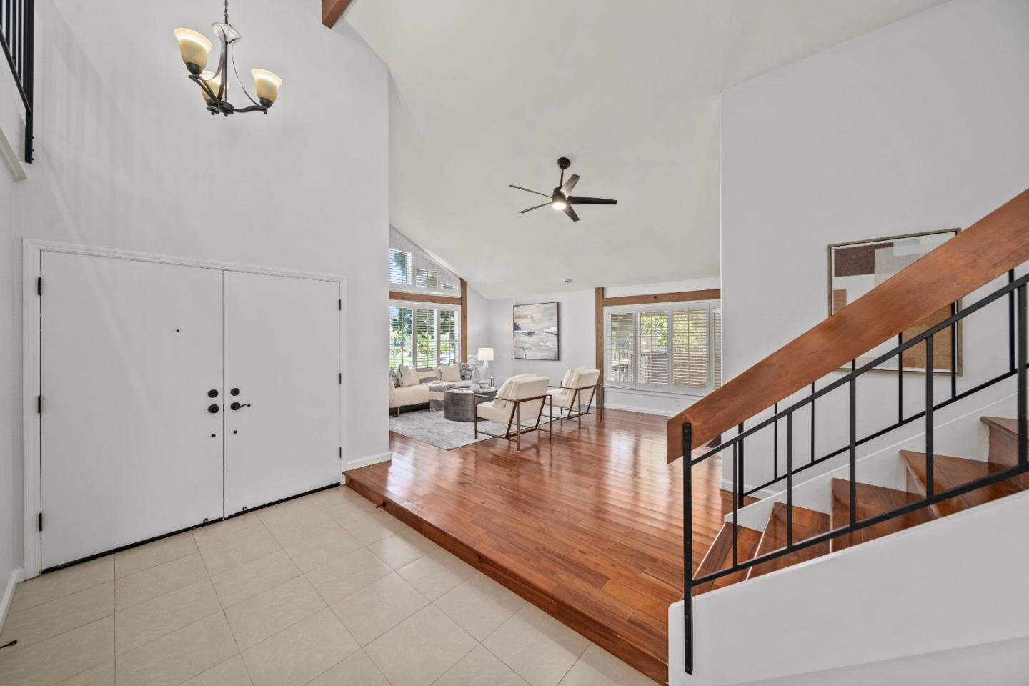 Detail Gallery Image 3 of 46 For 7188 Anjou Creek Cir, San Jose,  CA 95120 - 4 Beds | 2/1 Baths