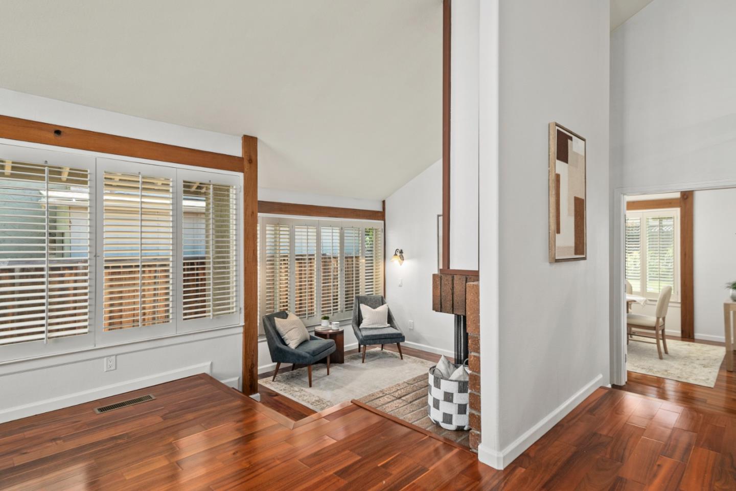 Detail Gallery Image 8 of 46 For 7188 Anjou Creek Cir, San Jose,  CA 95120 - 4 Beds | 2/1 Baths