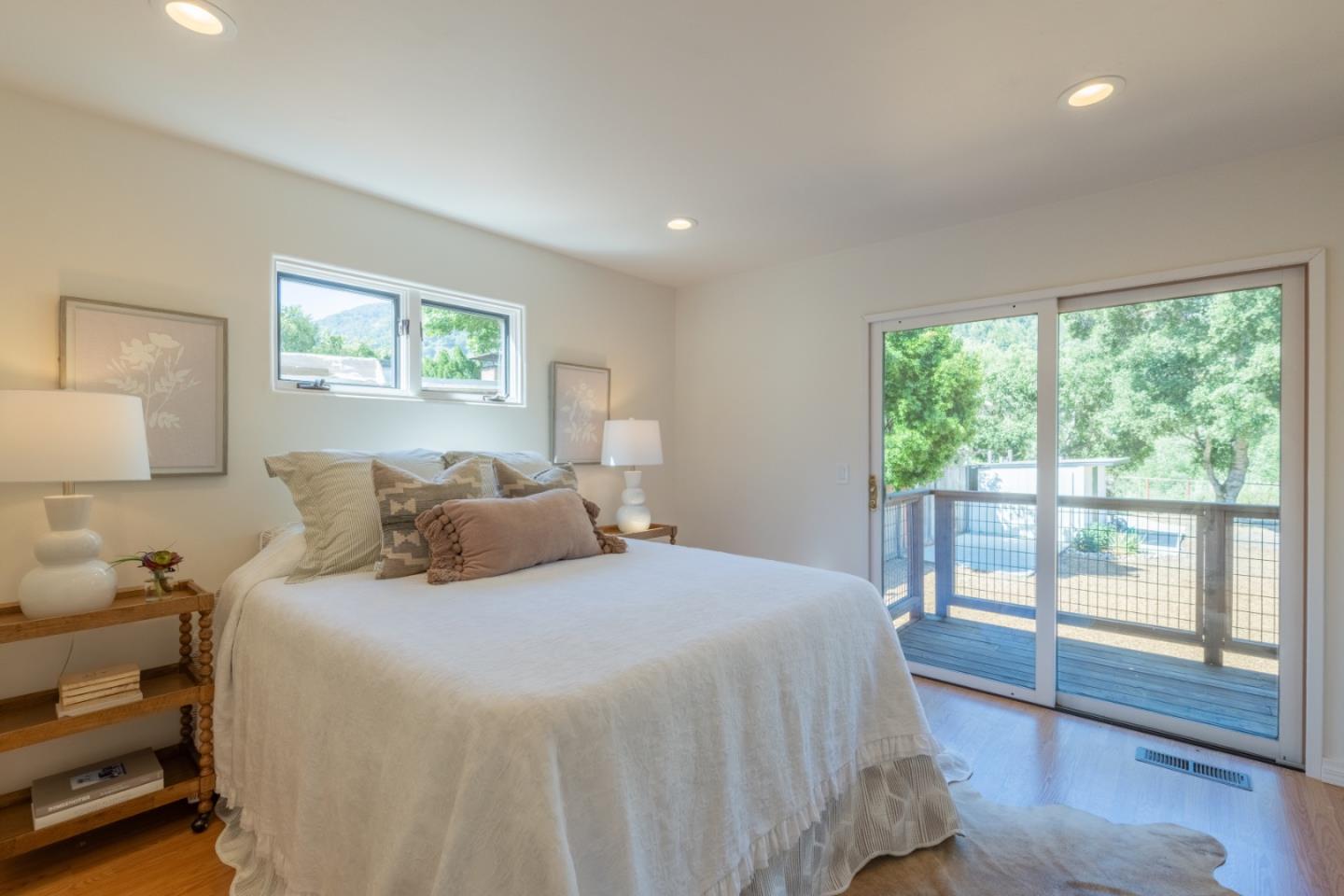 Detail Gallery Image 16 of 31 For 77 Paso Hondo #a, Carmel Valley,  CA 93924 - 3 Beds | 2 Baths