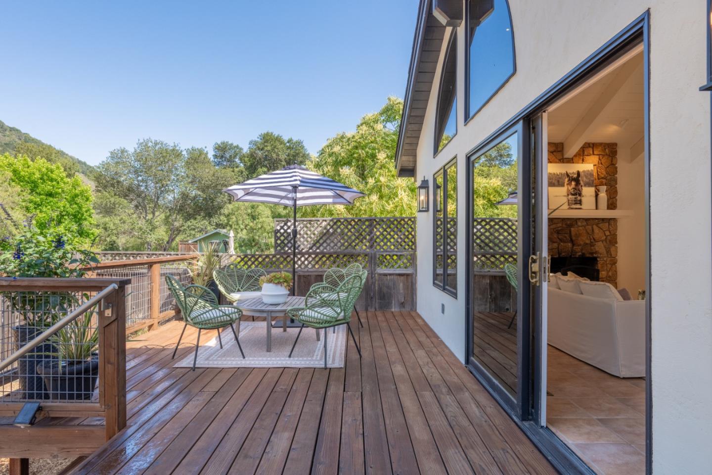 Detail Gallery Image 27 of 31 For 77 Paso Hondo #a, Carmel Valley,  CA 93924 - 3 Beds | 2 Baths