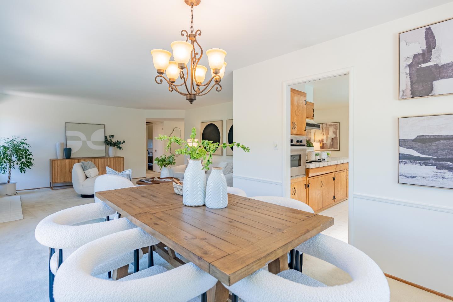 Detail Gallery Image 10 of 33 For 1531 Bedford Ave, Sunnyvale,  CA 94087 - 3 Beds | 2 Baths