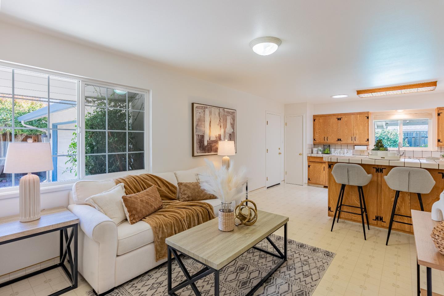 Detail Gallery Image 15 of 33 For 1531 Bedford Ave, Sunnyvale,  CA 94087 - 3 Beds | 2 Baths