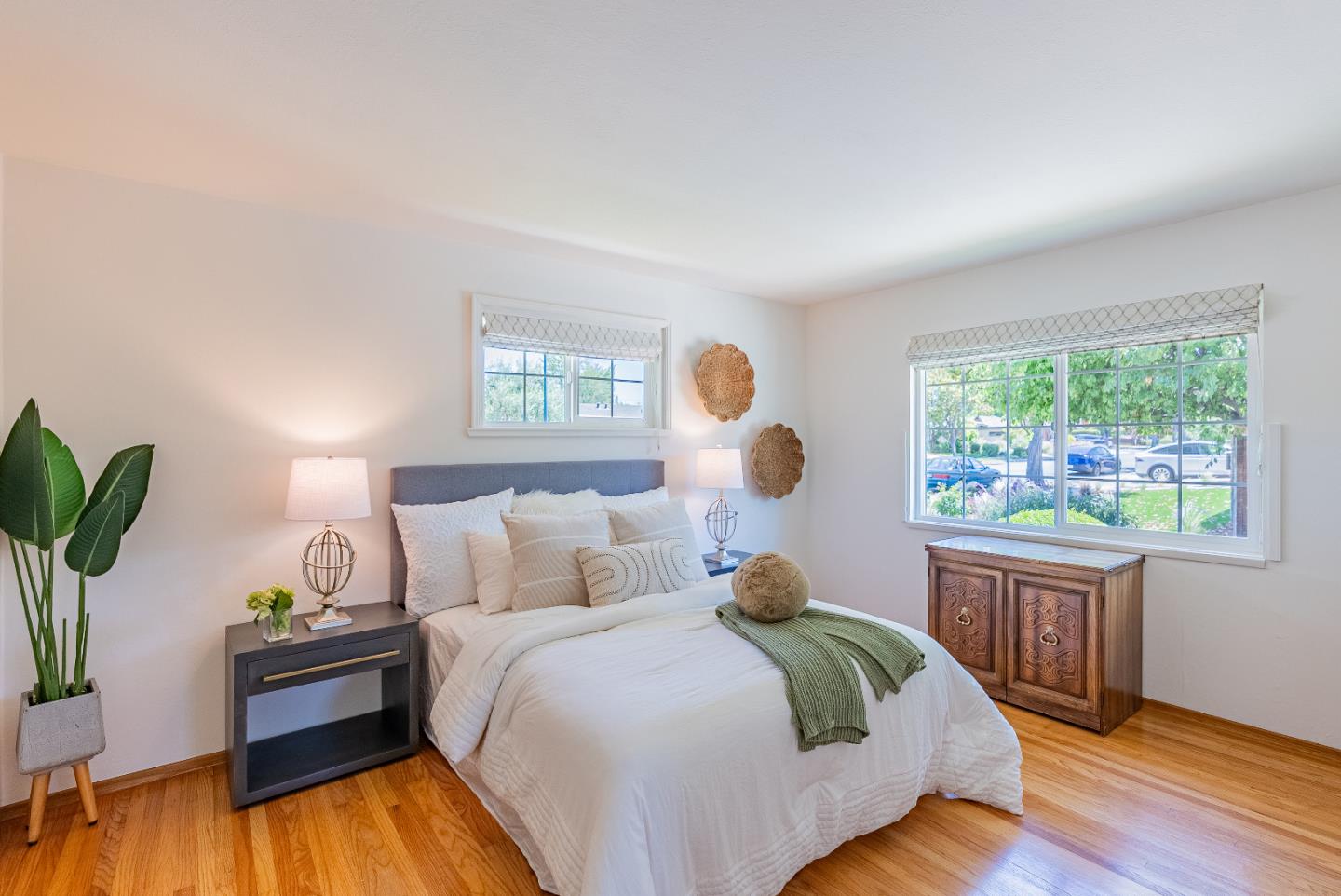 Detail Gallery Image 22 of 33 For 1531 Bedford Ave, Sunnyvale,  CA 94087 - 3 Beds | 2 Baths