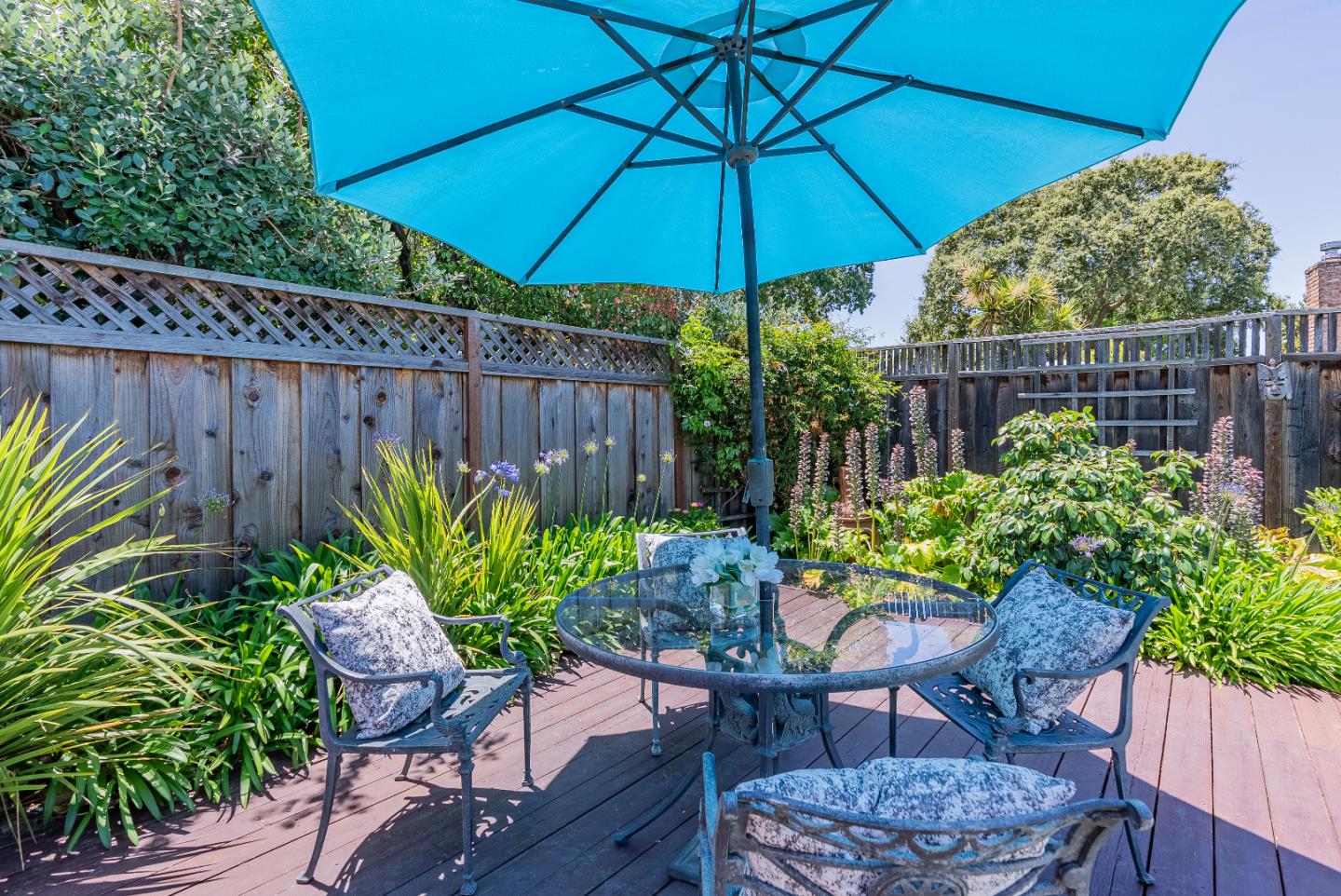 Detail Gallery Image 27 of 33 For 1531 Bedford Ave, Sunnyvale,  CA 94087 - 3 Beds | 2 Baths