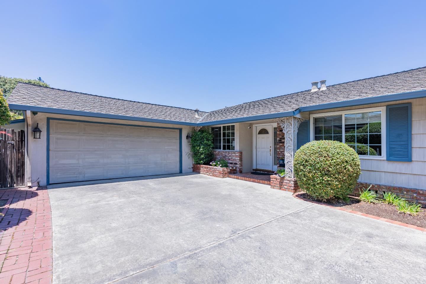 Detail Gallery Image 4 of 33 For 1531 Bedford Ave, Sunnyvale,  CA 94087 - 3 Beds | 2 Baths