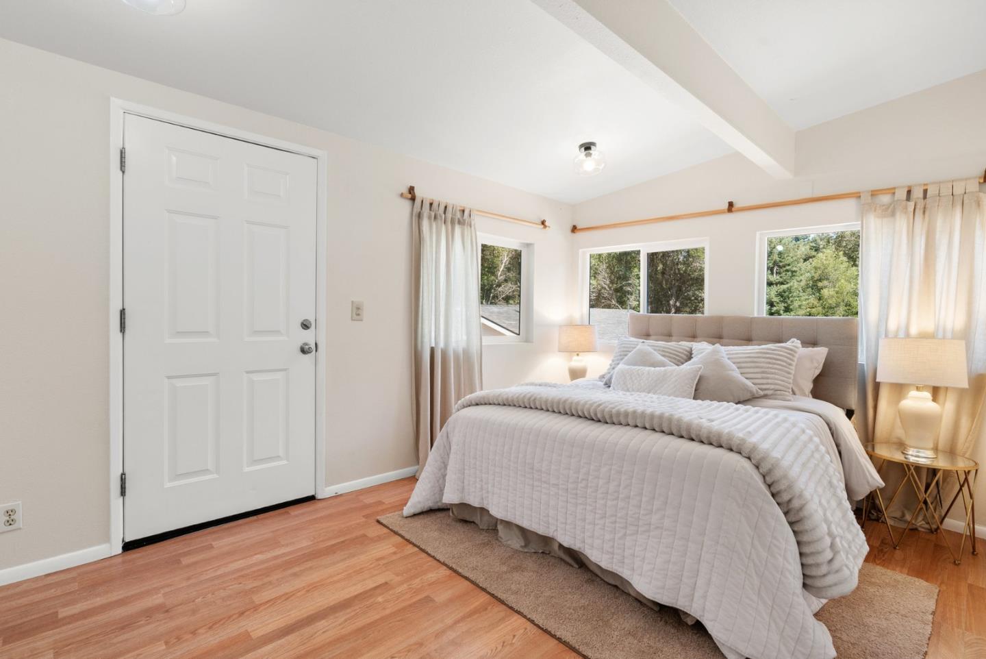 Detail Gallery Image 11 of 49 For 205/207 Apple Knoll Dr, Boulder Creek,  CA 95006 - 3 Beds | 3 Baths