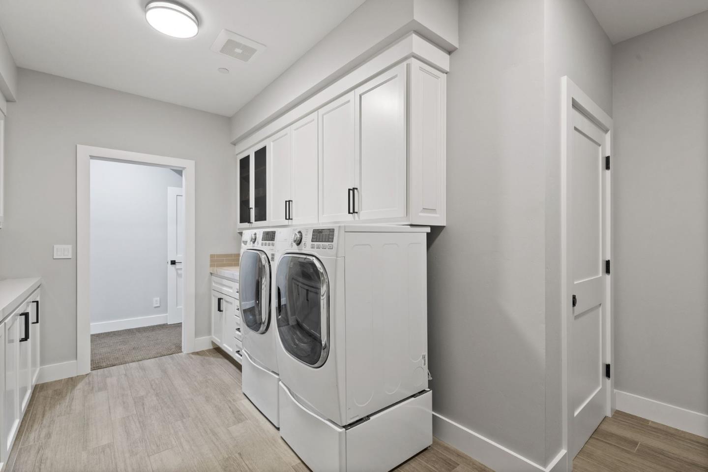 Detail Gallery Image 51 of 71 For 129 Dover St, Los Gatos,  CA 95032 - 5 Beds | 3/2 Baths