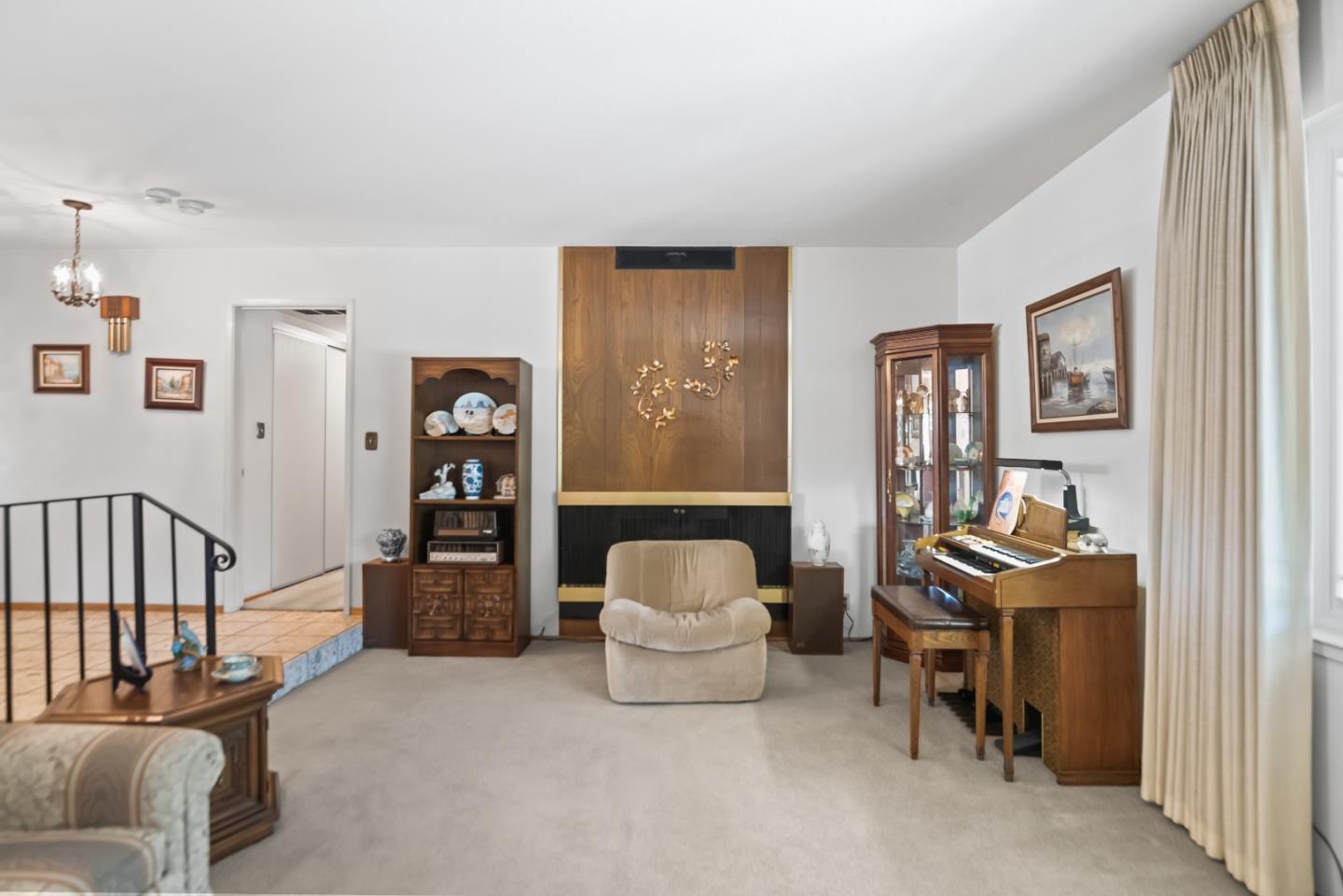 Detail Gallery Image 3 of 23 For 152 Jacinto Way, Sunnyvale,  CA 94086 - 3 Beds | 2 Baths