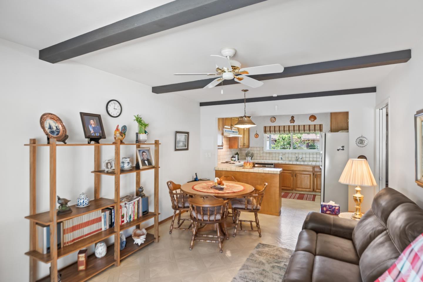 Detail Gallery Image 8 of 23 For 152 Jacinto Way, Sunnyvale,  CA 94086 - 3 Beds | 2 Baths