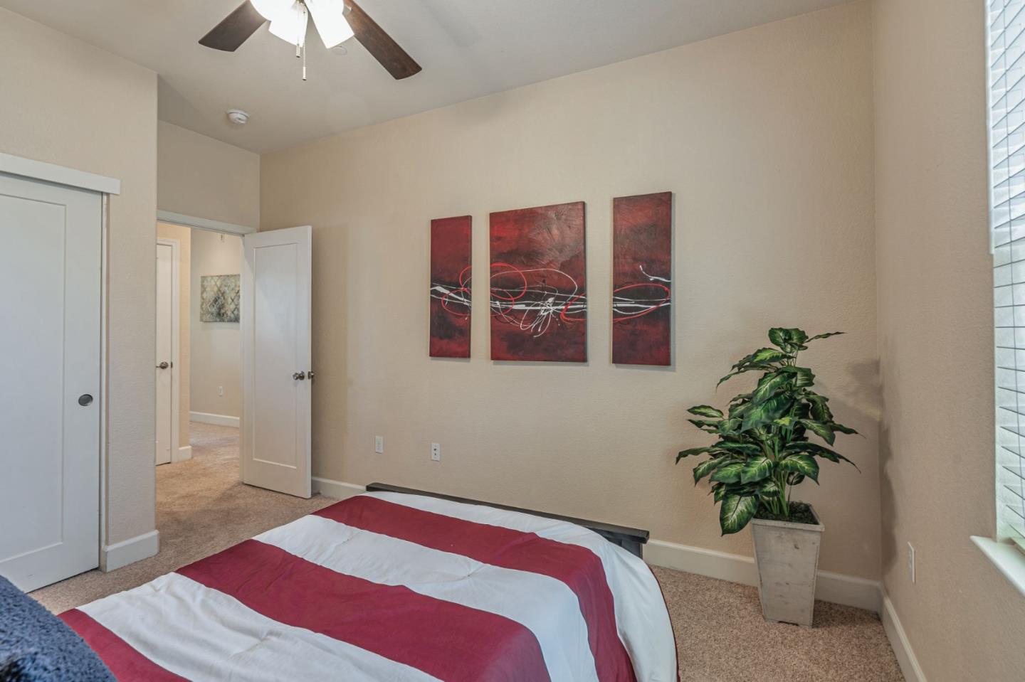 Detail Gallery Image 22 of 61 For 6083 Golden Vista Dr, San Jose,  CA 95123 - 3 Beds | 2/1 Baths