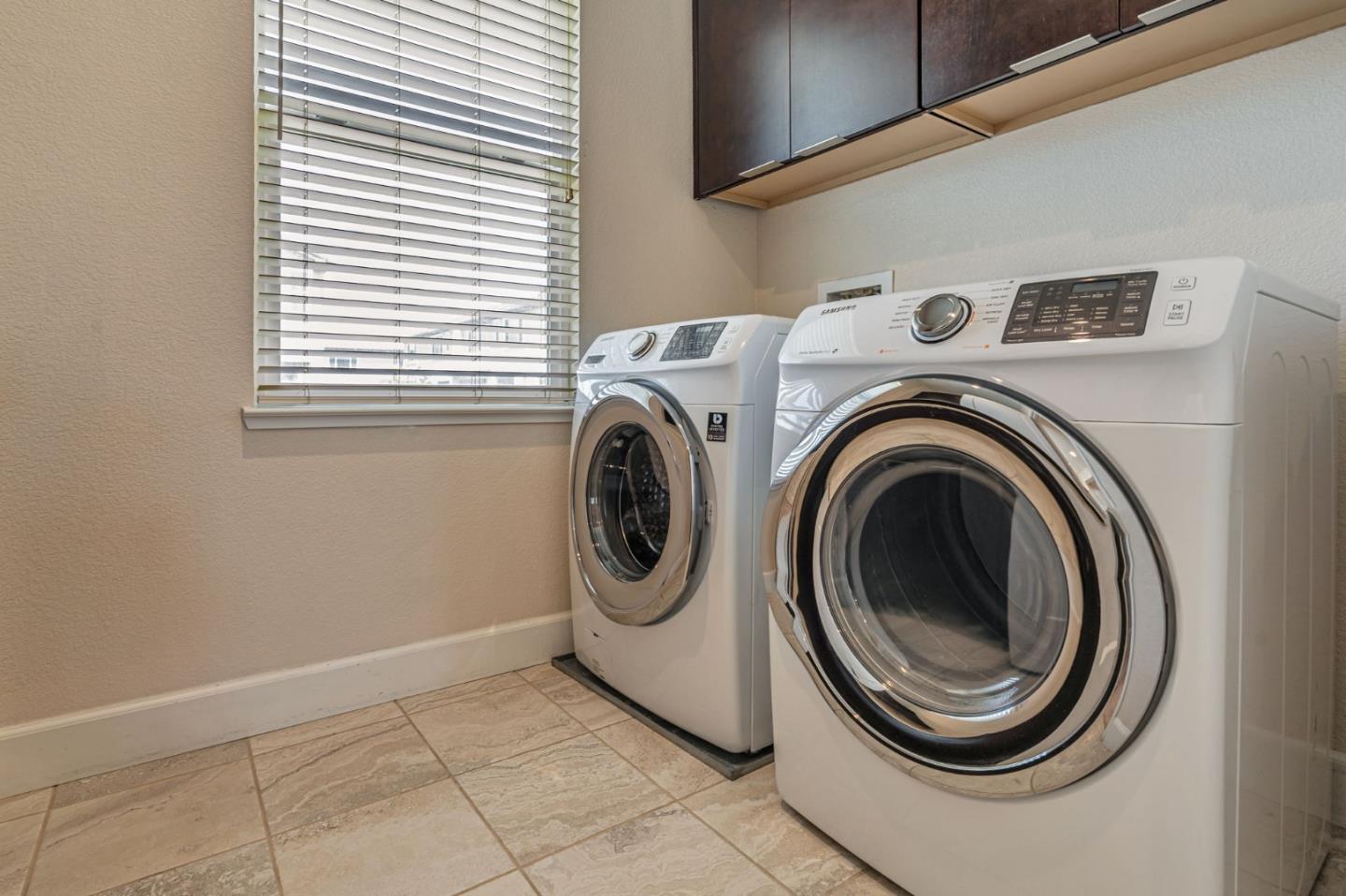 Detail Gallery Image 35 of 61 For 6083 Golden Vista Dr, San Jose,  CA 95123 - 3 Beds | 2/1 Baths