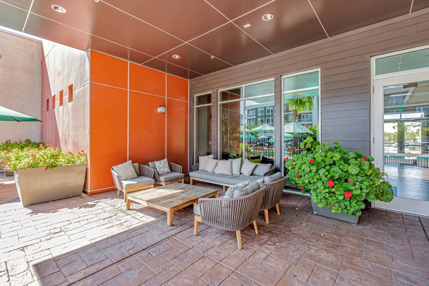 Detail Gallery Image 53 of 61 For 6083 Golden Vista Dr, San Jose,  CA 95123 - 3 Beds | 2/1 Baths