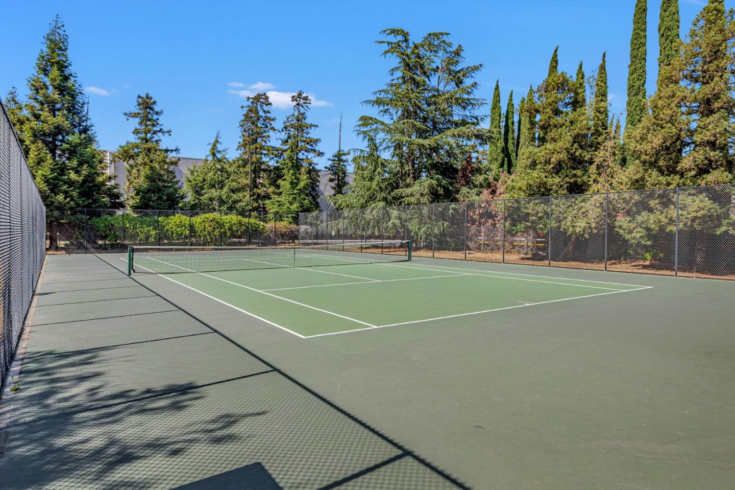 Detail Gallery Image 58 of 61 For 6083 Golden Vista Dr, San Jose,  CA 95123 - 3 Beds | 2/1 Baths