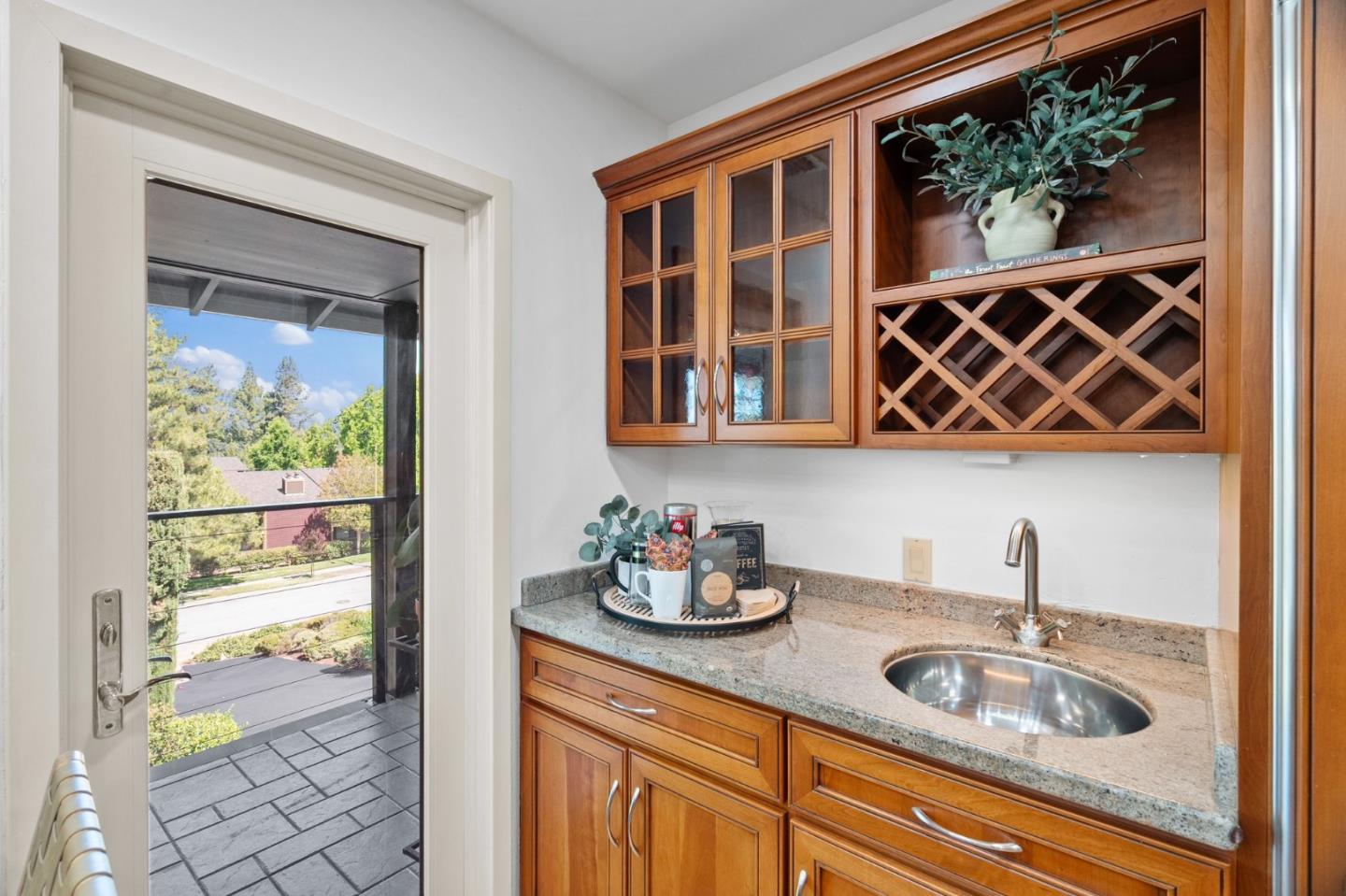Detail Gallery Image 25 of 58 For 5957 Hosta Ln, San Jose,  CA 95124 - 4 Beds | 3/1 Baths