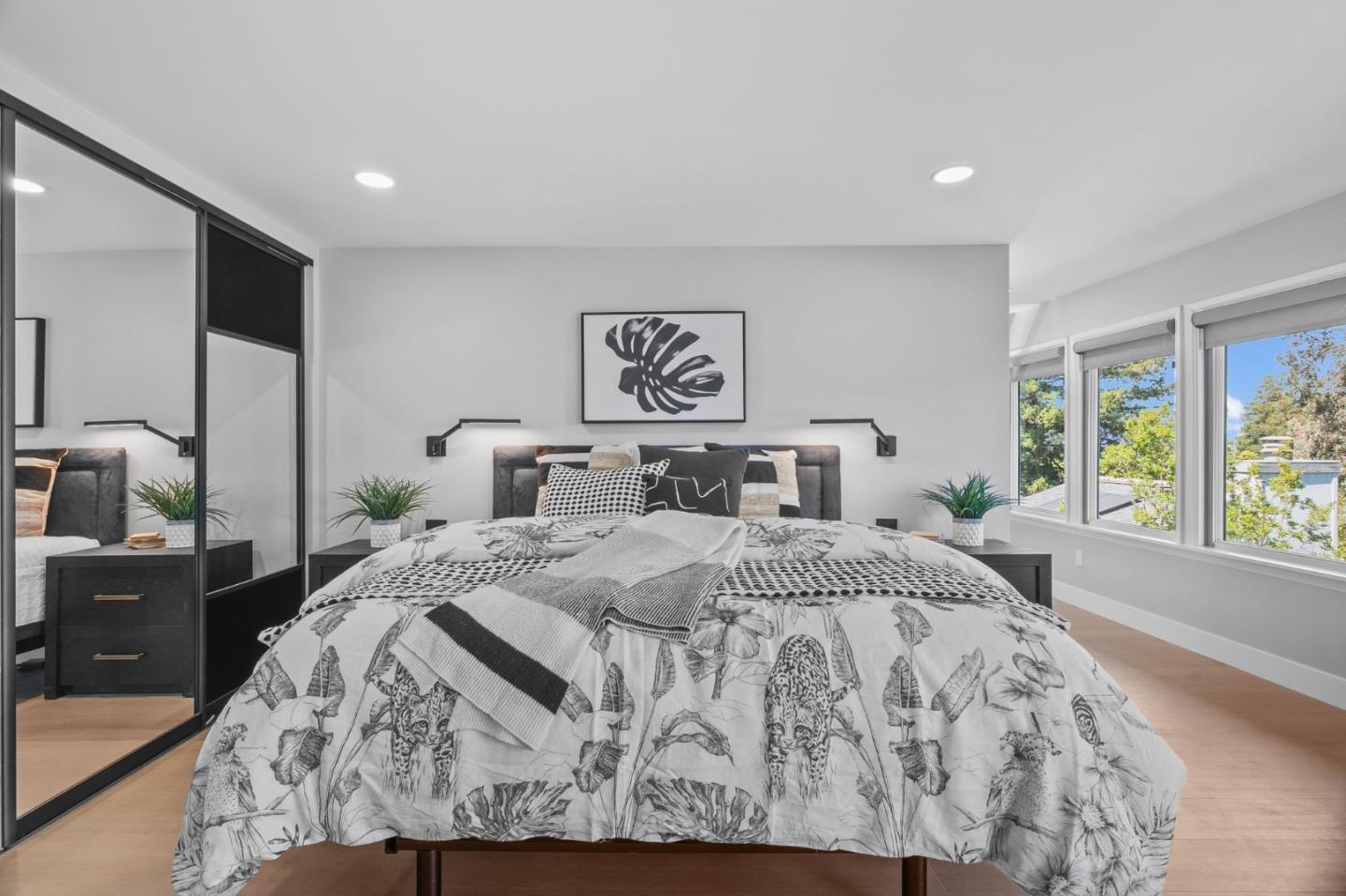 Detail Gallery Image 27 of 58 For 5957 Hosta Ln, San Jose,  CA 95124 - 4 Beds | 3/1 Baths