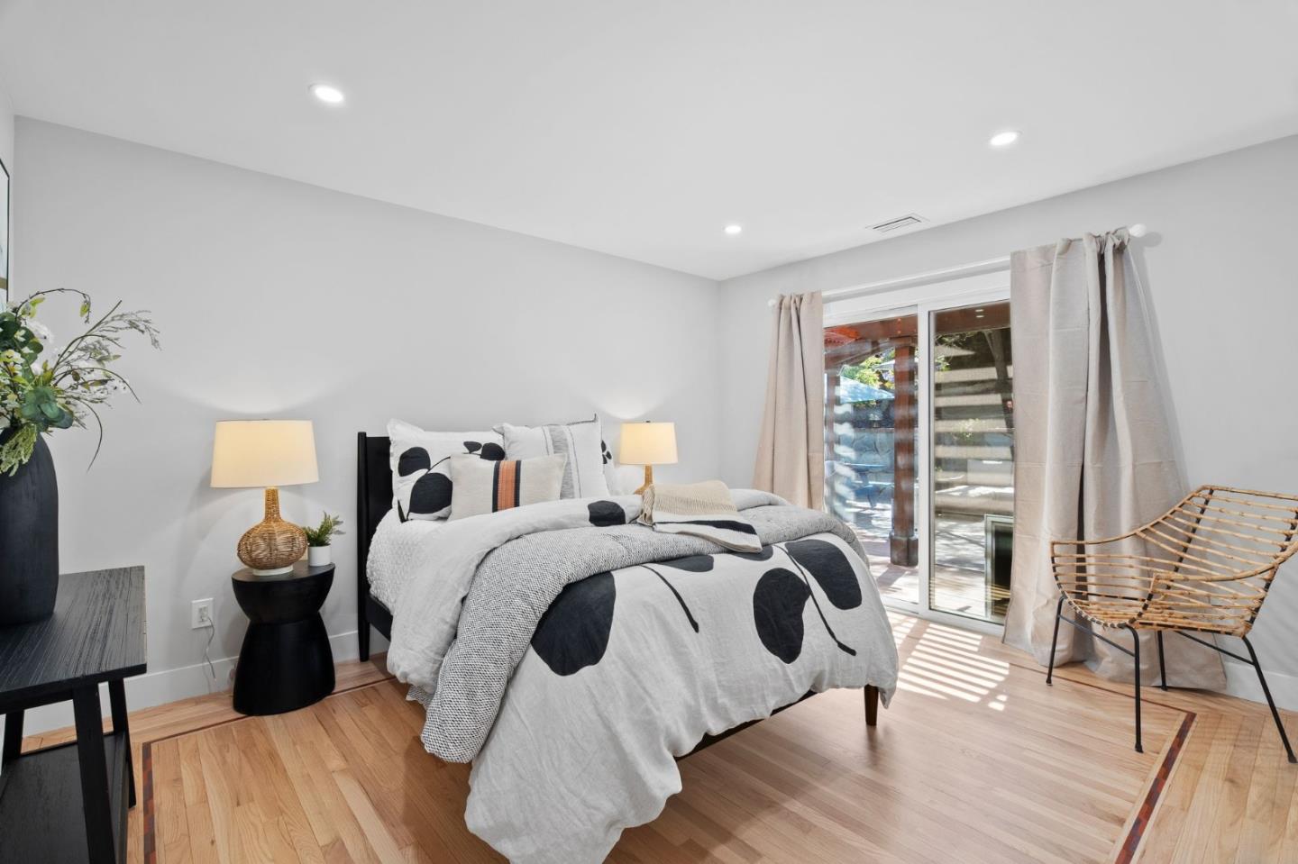 Detail Gallery Image 36 of 58 For 5957 Hosta Ln, San Jose,  CA 95124 - 4 Beds | 3/1 Baths