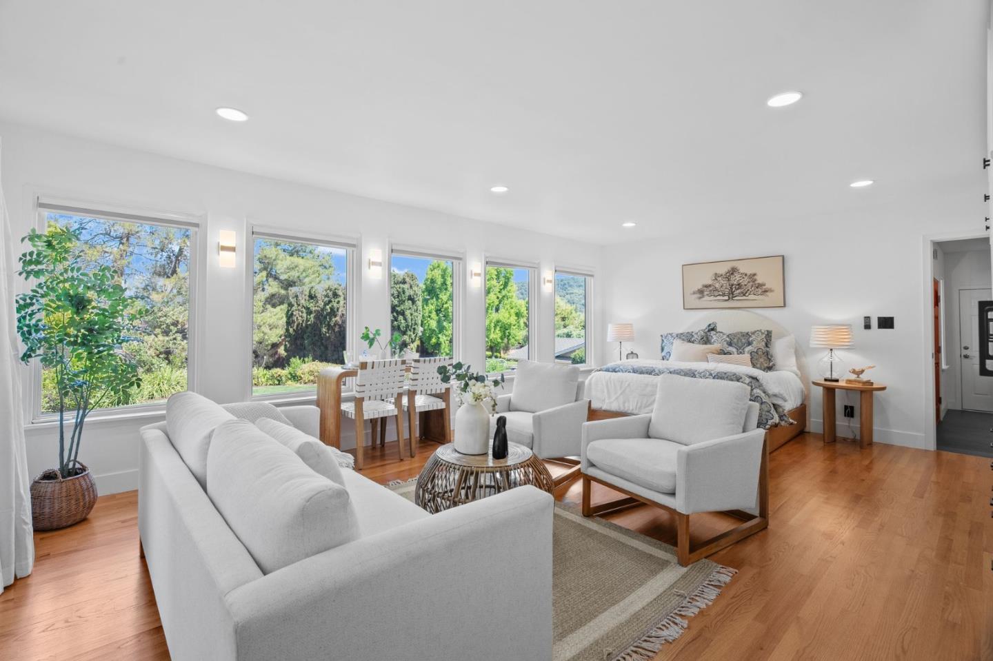 Detail Gallery Image 7 of 58 For 5957 Hosta Ln, San Jose,  CA 95124 - 4 Beds | 3/1 Baths
