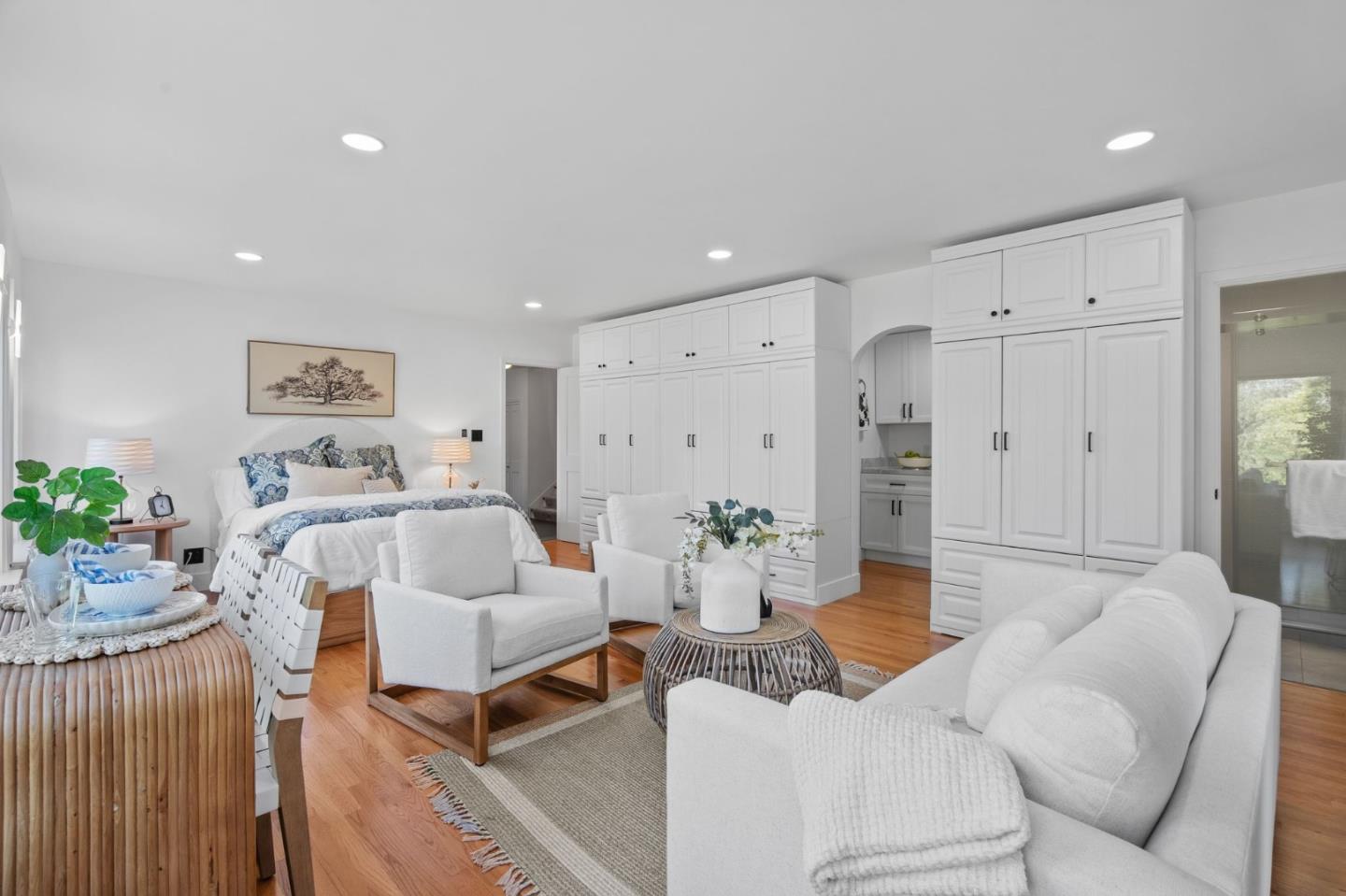 Detail Gallery Image 9 of 58 For 5957 Hosta Ln, San Jose,  CA 95124 - 4 Beds | 3/1 Baths