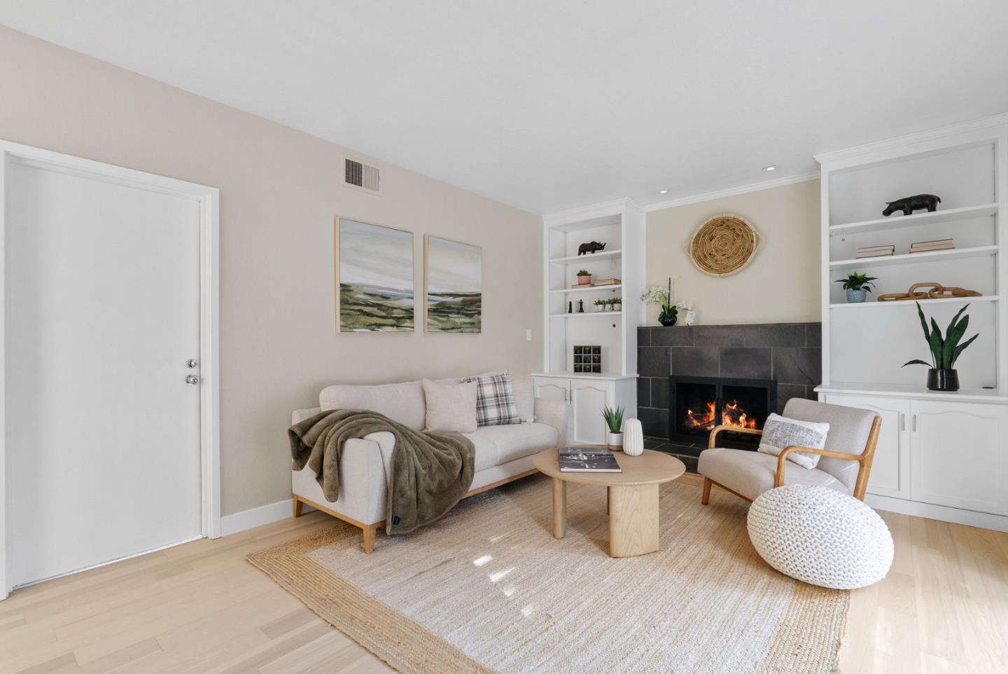 Detail Gallery Image 16 of 34 For 1420 Pinehurst Dr, San Jose,  CA 95118 - 4 Beds | 2/1 Baths