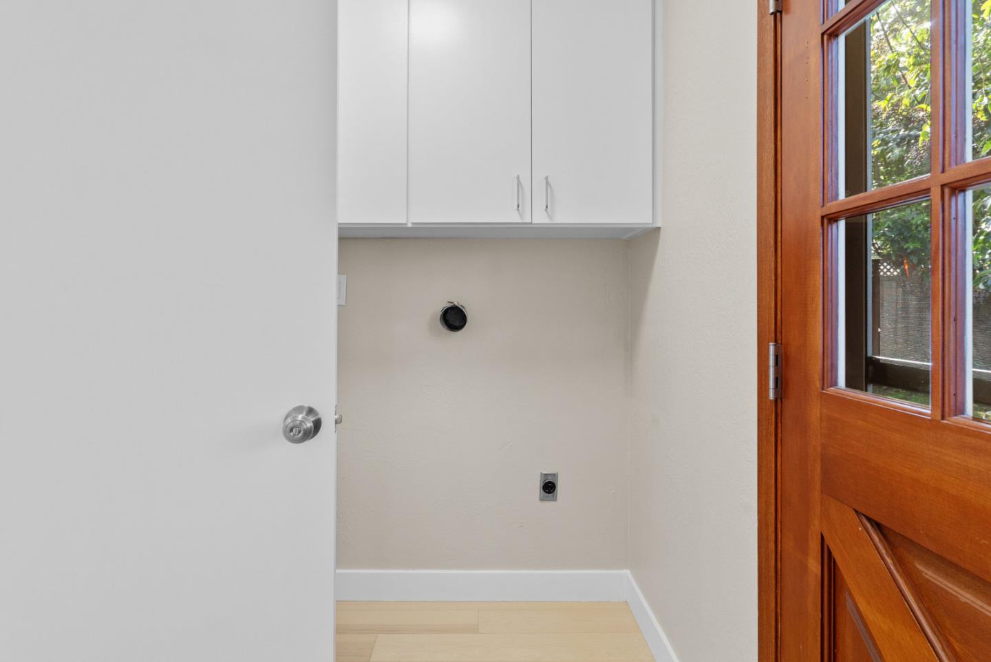 Detail Gallery Image 20 of 34 For 1420 Pinehurst Dr, San Jose,  CA 95118 - 4 Beds | 2/1 Baths