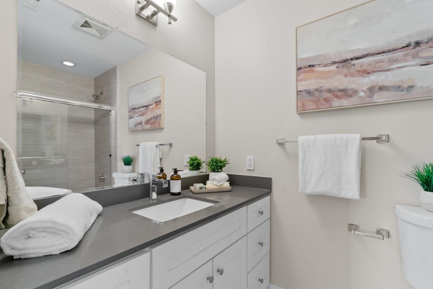 Detail Gallery Image 25 of 34 For 1420 Pinehurst Dr, San Jose,  CA 95118 - 4 Beds | 2/1 Baths