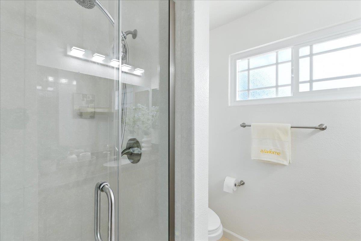 Detail Gallery Image 18 of 26 For 575 Rough and Ready Rd, San Jose,  CA 95133 - 4 Beds | 2/1 Baths
