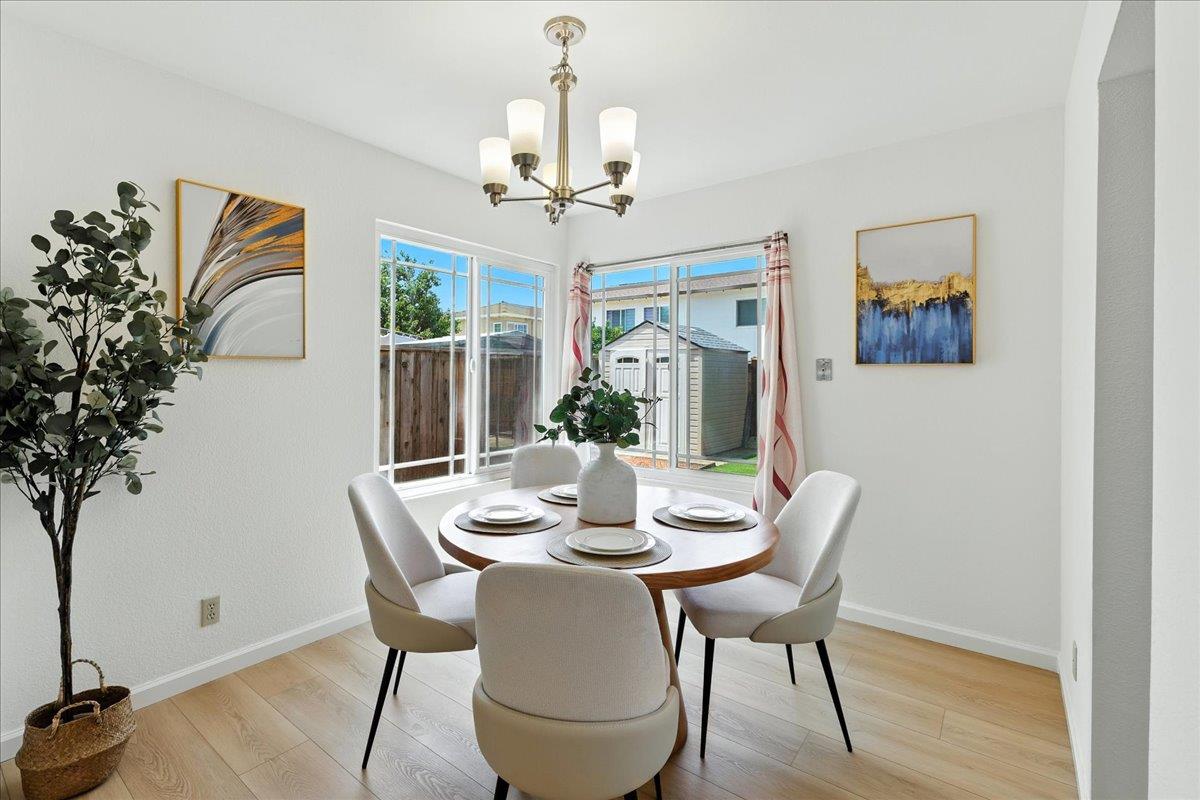 Detail Gallery Image 6 of 26 For 575 Rough and Ready Rd, San Jose,  CA 95133 - 4 Beds | 2/1 Baths