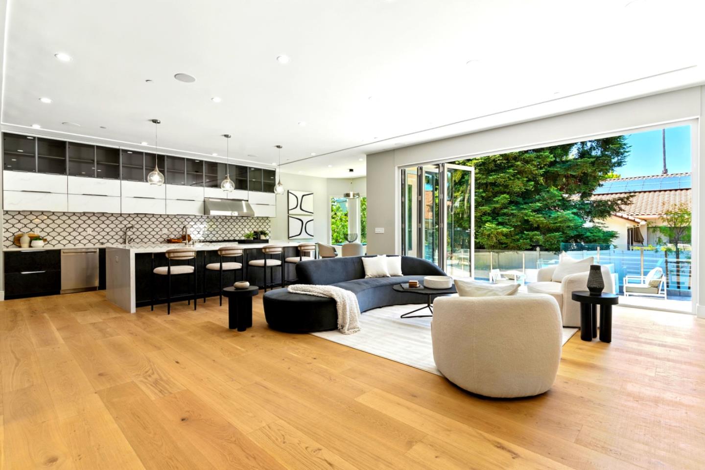 Detail Gallery Image 11 of 61 For 138 Telles Ln, Fremont,  CA 94539 - 6 Beds | 4/1 Baths