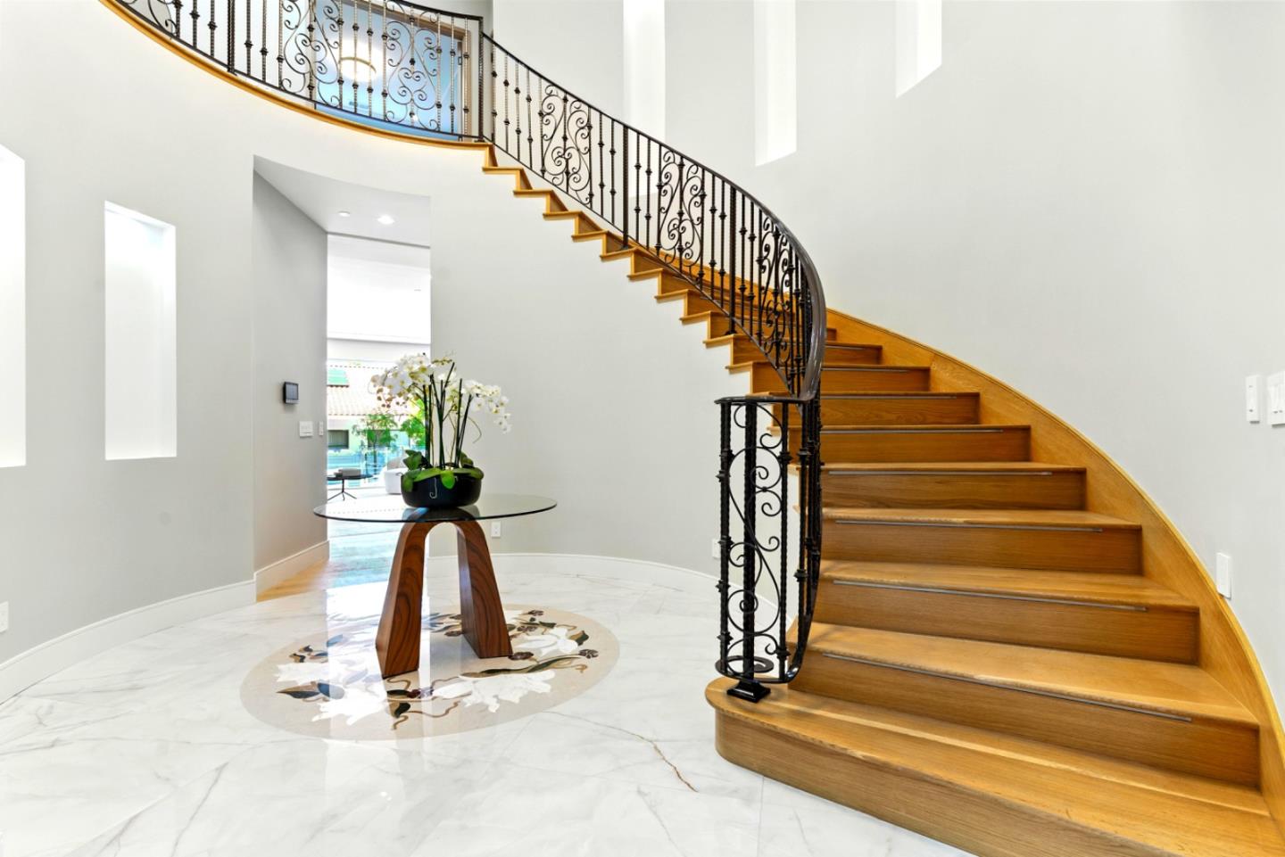 Detail Gallery Image 8 of 61 For 138 Telles Ln, Fremont,  CA 94539 - 6 Beds | 4/1 Baths