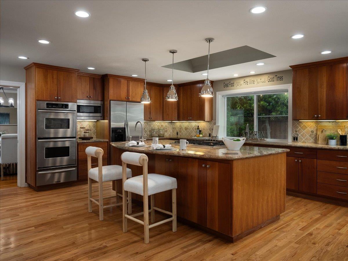 Detail Gallery Image 11 of 35 For 1128 Allston Ct, San Jose,  CA 95120 - 5 Beds | 2/1 Baths