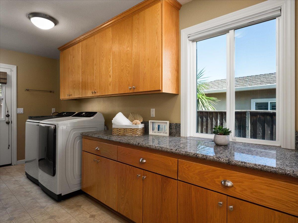 Detail Gallery Image 26 of 35 For 1128 Allston Ct, San Jose,  CA 95120 - 5 Beds | 2/1 Baths