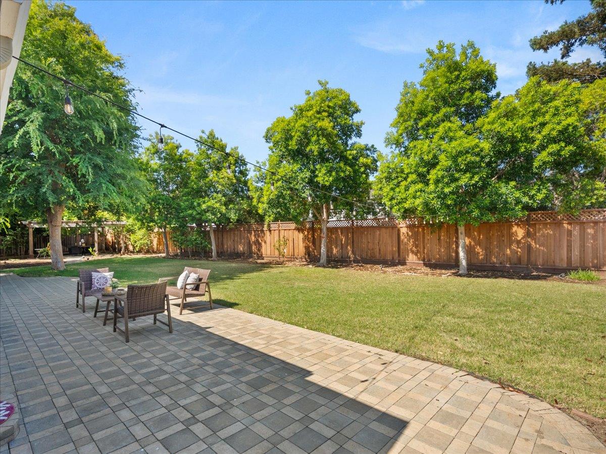 Detail Gallery Image 27 of 35 For 1128 Allston Ct, San Jose,  CA 95120 - 5 Beds | 2/1 Baths