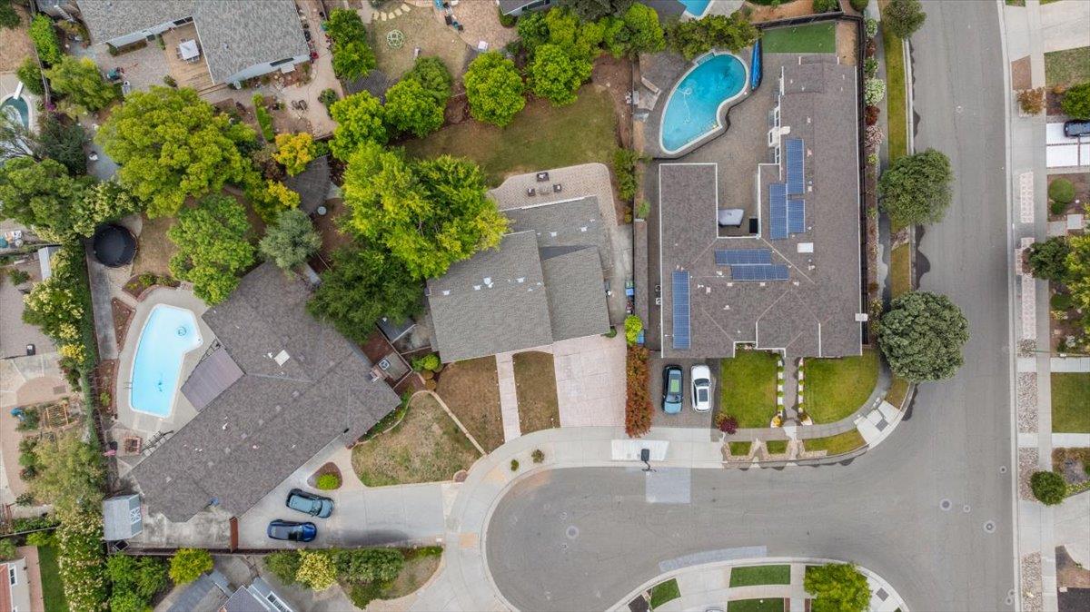 Detail Gallery Image 32 of 35 For 1128 Allston Ct, San Jose,  CA 95120 - 5 Beds | 2/1 Baths