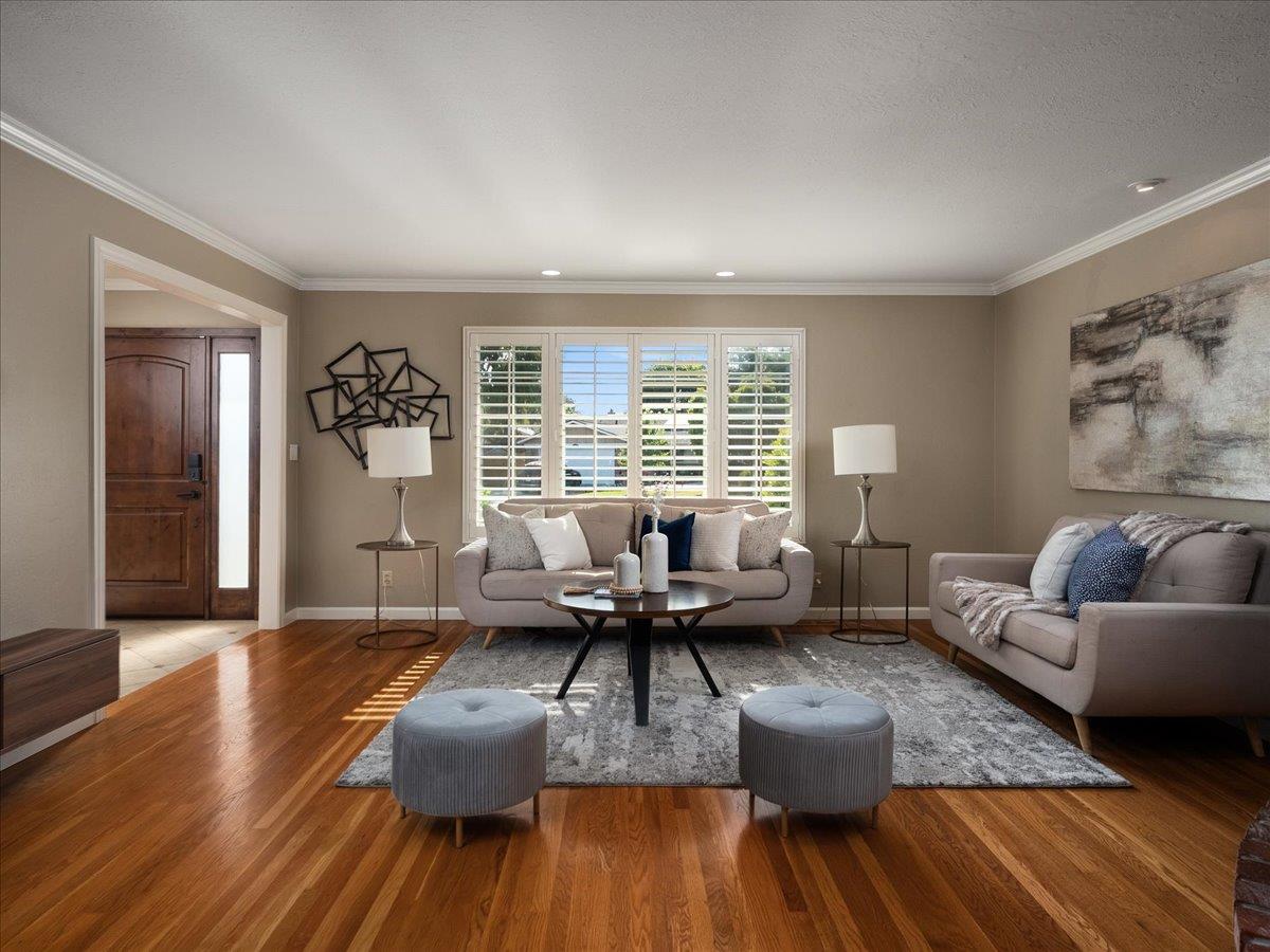 Detail Gallery Image 8 of 35 For 1128 Allston Ct, San Jose,  CA 95120 - 5 Beds | 2/1 Baths