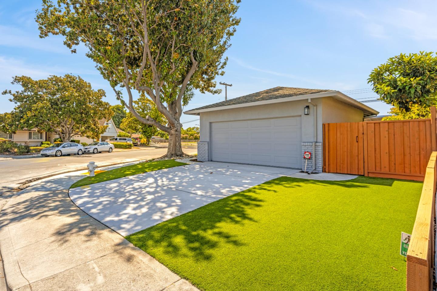 Detail Gallery Image 3 of 52 For 666 Fairlane Ave, Santa Clara,  CA 95051 - 3 Beds | 2 Baths